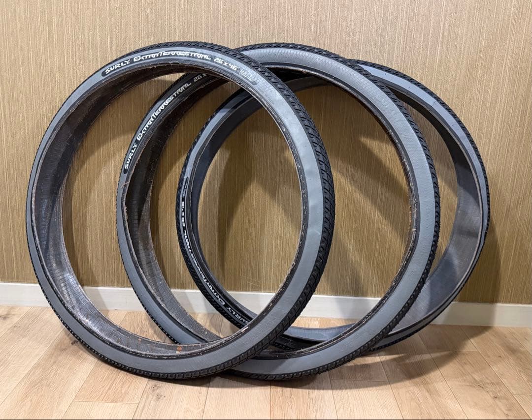 SURLY EXTRATERRESTRIAL 26 x 46 タイヤ