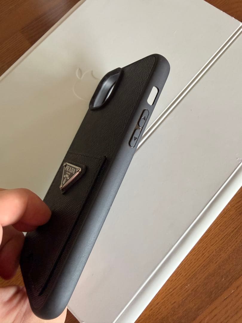 PRADA iPhone14プラスケース　iPhoneケース