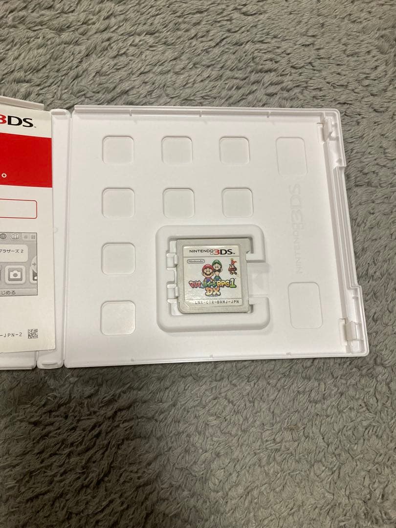 任天堂3DSLL、ソフト4つ、充電器、タッチペン