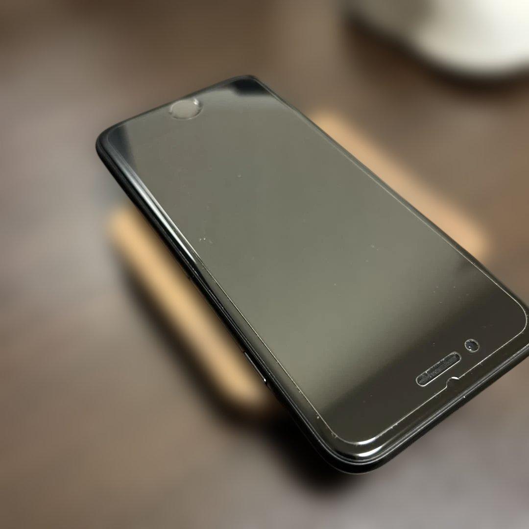 千*ん様 iPhone SE 第2世代 本体 バッテリー最大容量74%