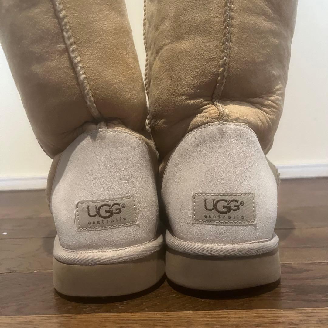 廃盤色 UGG アグ クラシック ショート ムートンブーツ サンド ベージュ