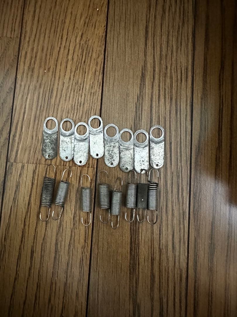 プリウスα SIXTH SENSE ブレーキキャリパー レッド