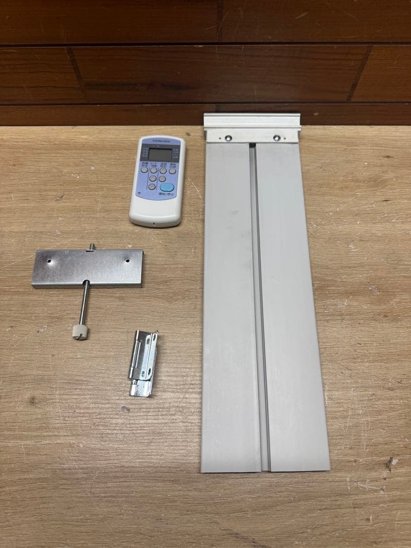 コロナ　ルームエアコン　窓エアコン　CW-F1621E9