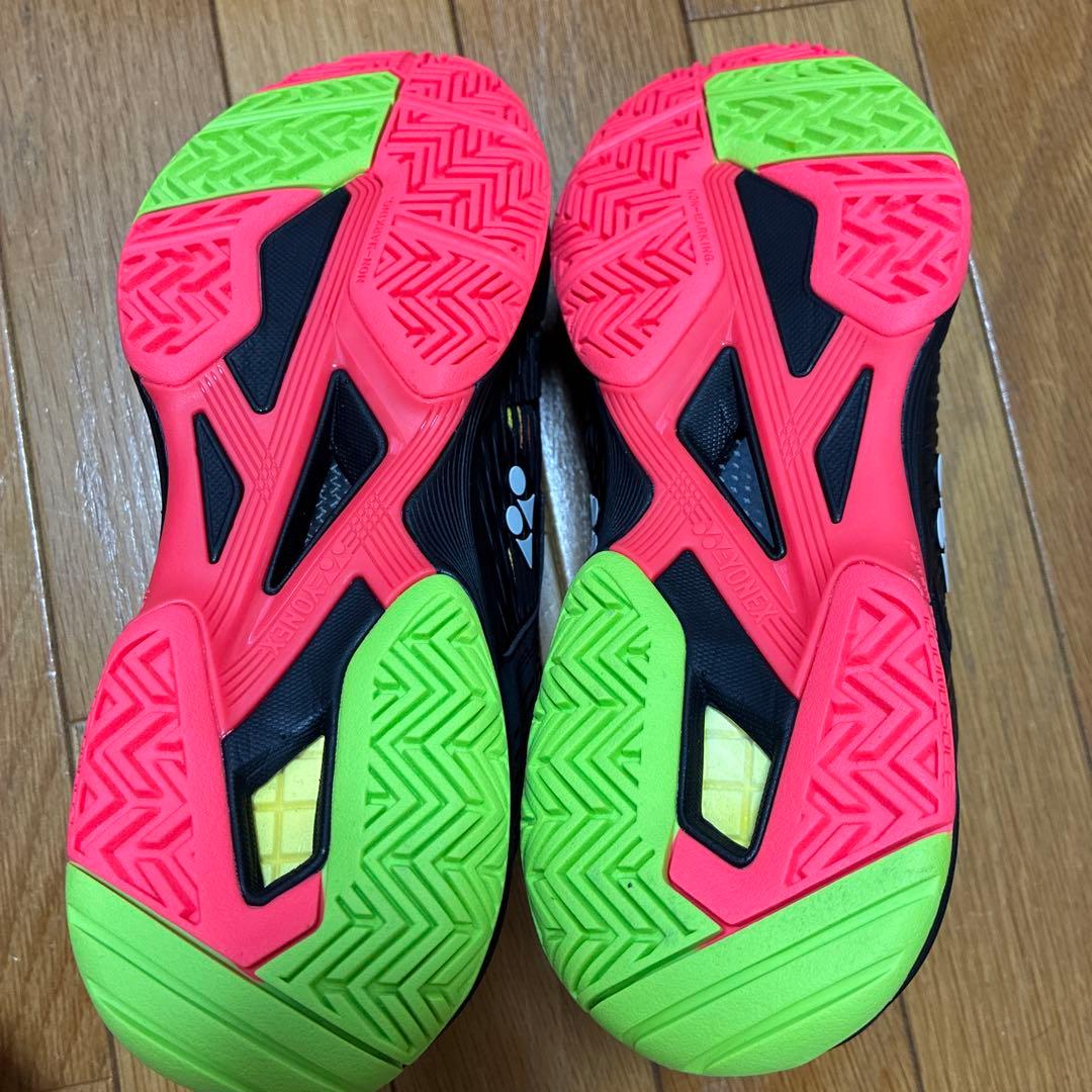 YONEX テニスシューズ　メンズ　オールコート用　25.5cm