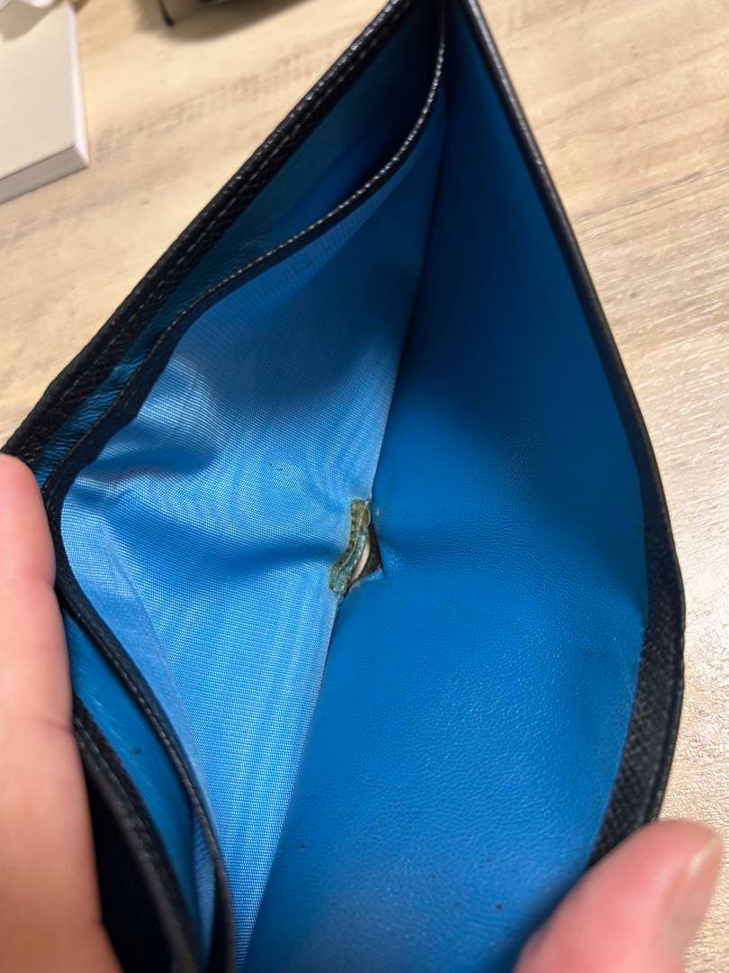 ブルガリ　二つ折り財布