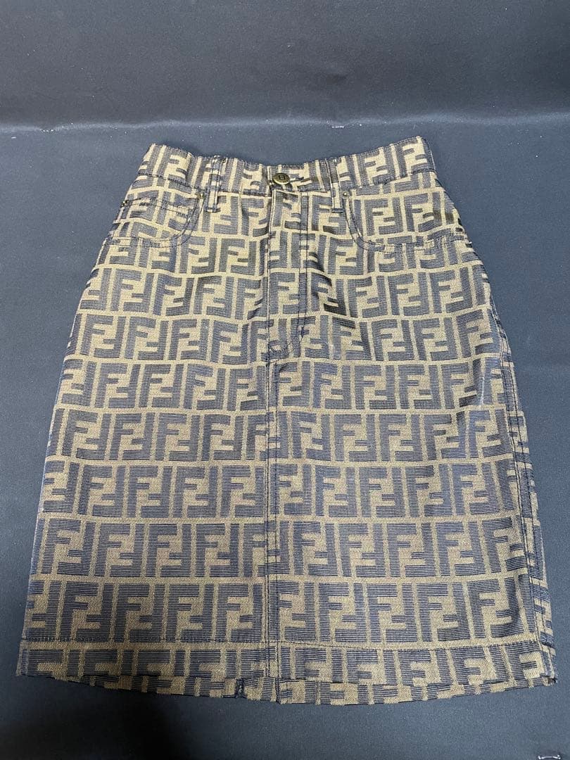 フェンディ タイトスカート ズッカ柄 26インチ　1402