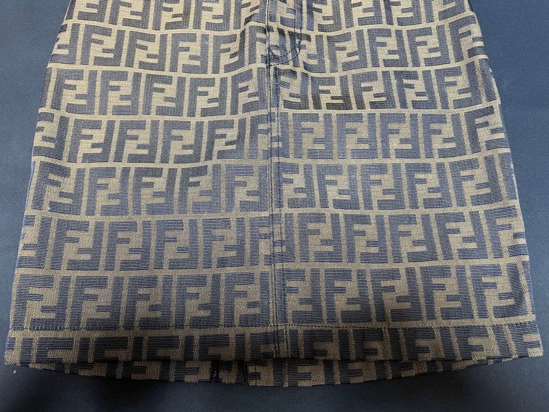 フェンディ タイトスカート ズッカ柄 26インチ　1402