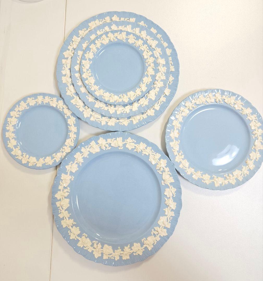 【ウェッジウッド】クイーンズウェア　プレート3枚２セット