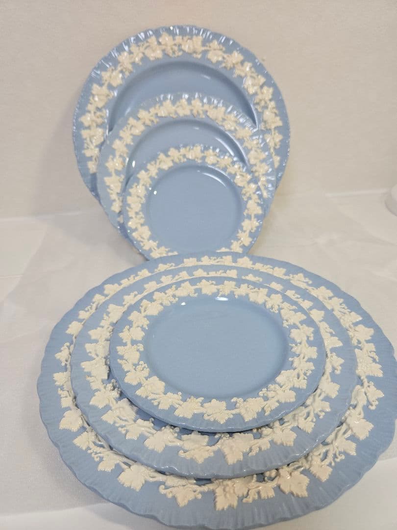 【ウェッジウッド】クイーンズウェア　プレート3枚２セット