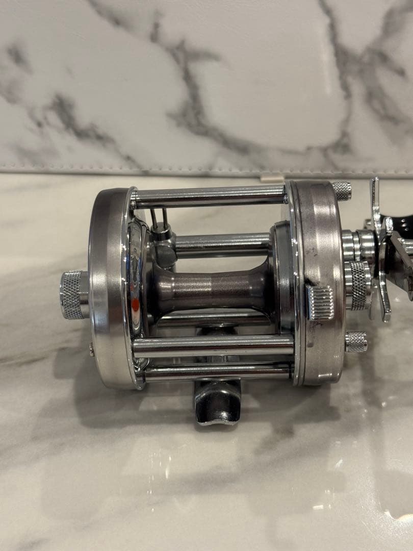 アブ6500CSHスペシャル　遠投カゴ釣り