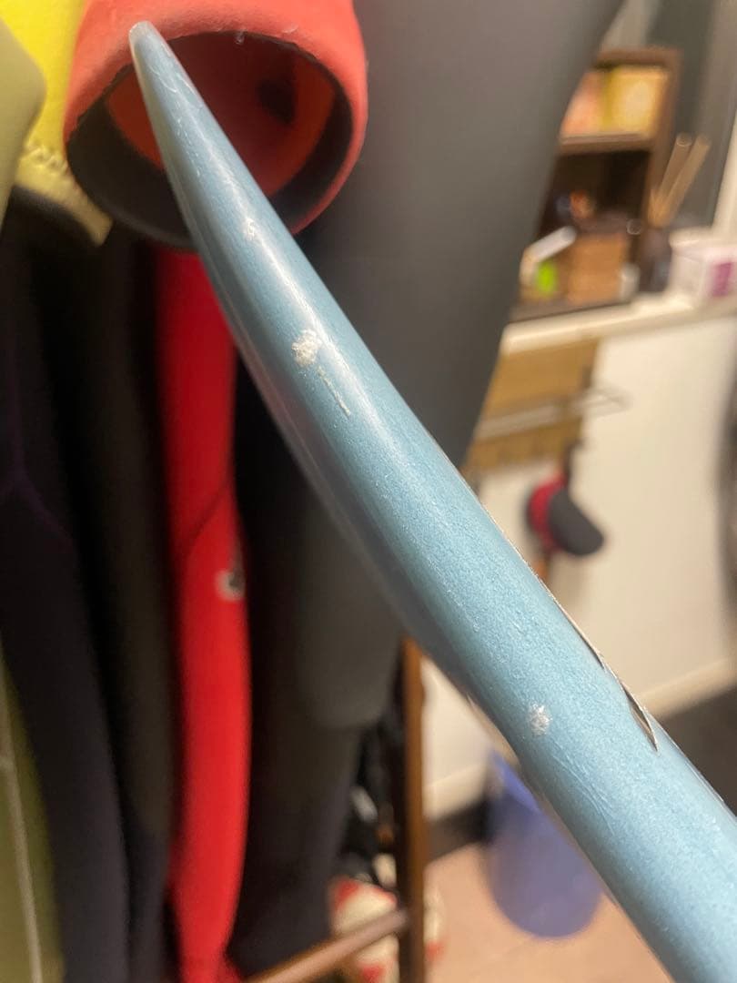 手渡し　ジャスティスサーフボード　キャロルシェイプ　GEM 5‘10