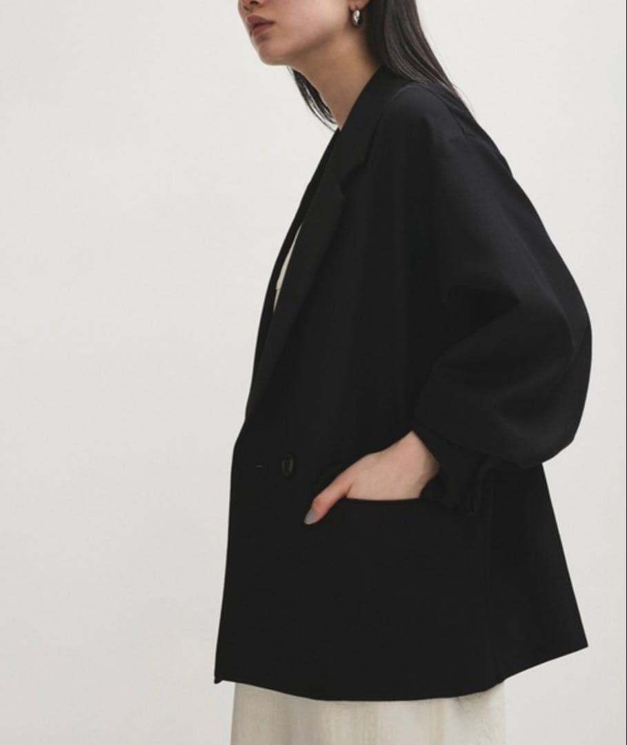 ツイです！美品　ADAM ET ROPE' テーラードジャケット　フリー