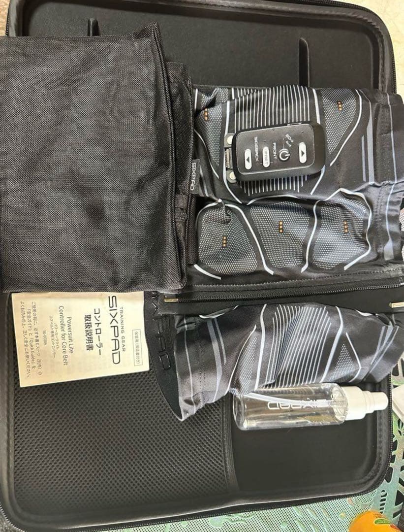 【美品】シリーズ最高傑作　シックスパッド　パワースーツ コアベルト SIXPAD
