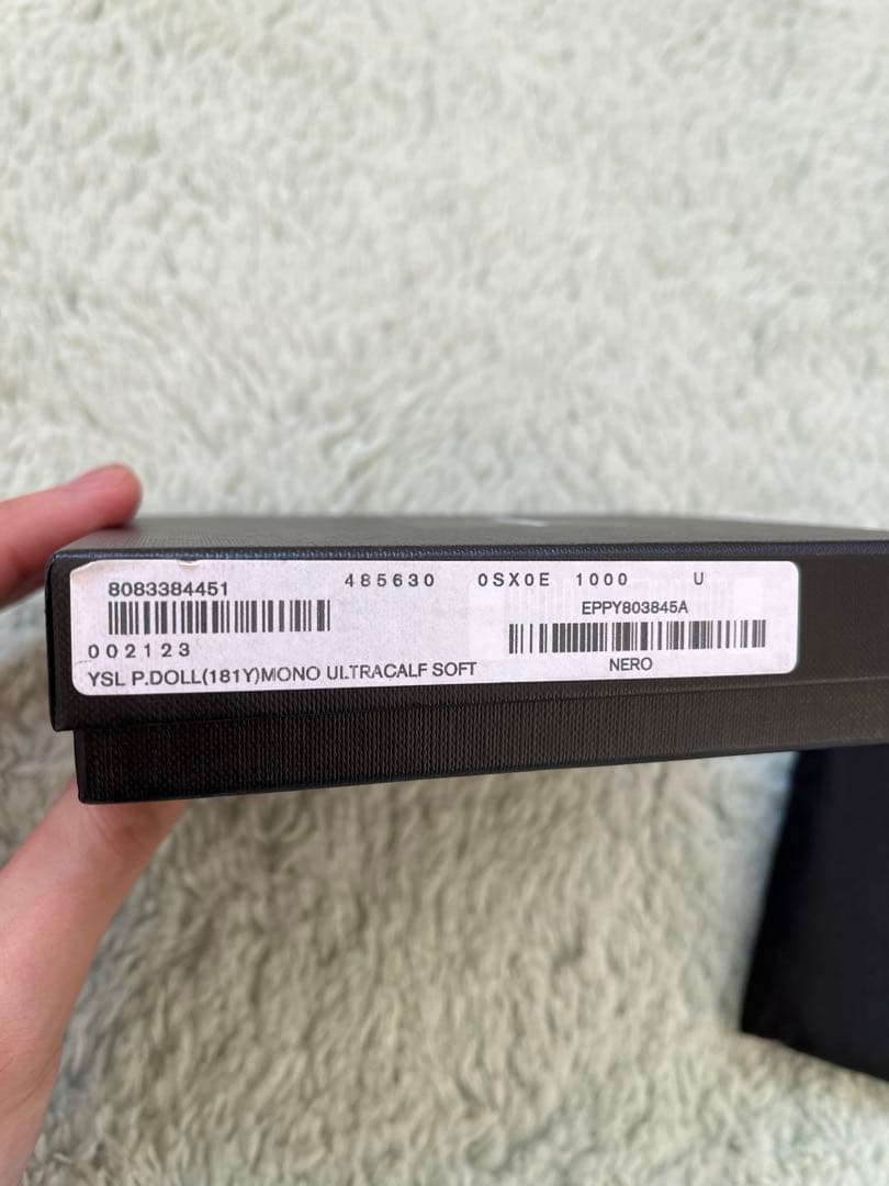 SAINT LAURENT ブラック 二つ折り財布　マネークリップ