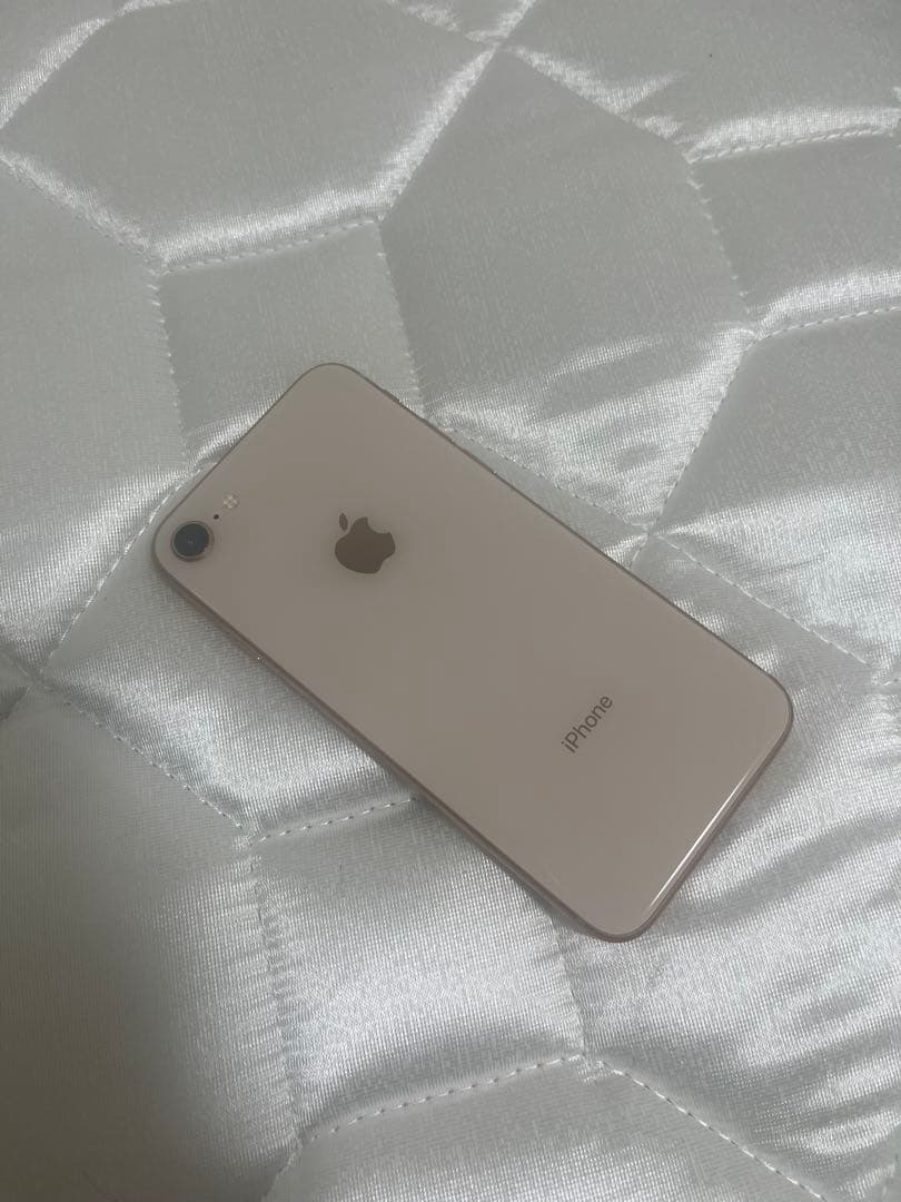 iPhone8 ピンクゴールド美品