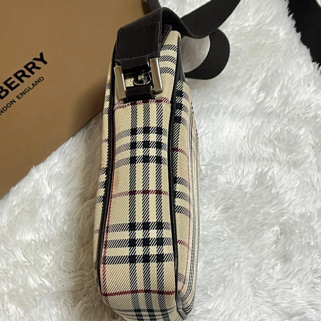 Burberry バーバリー　ショルダーバッグ　ノバチェック　ベージュ　金具