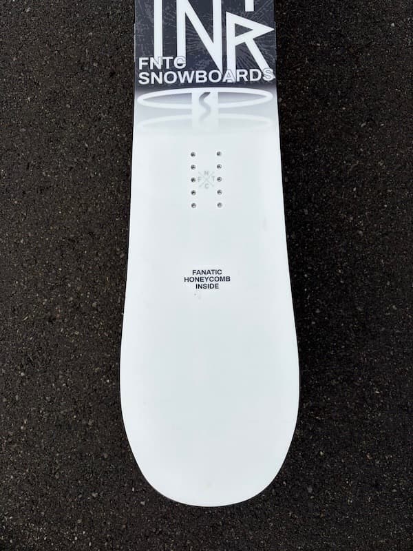 FNTC TNTR 139 23-24　スノーボード