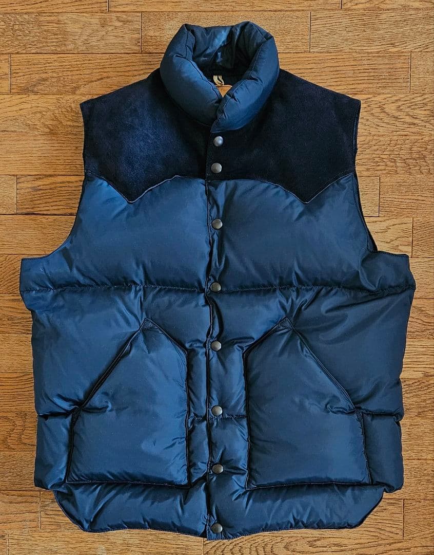 Rocky Mountain Featherbed ダウンベスト ネイビー