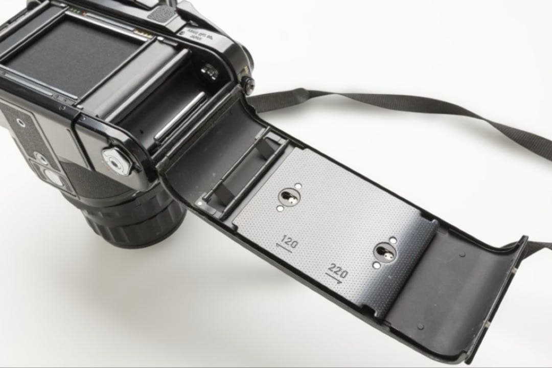 PENTAX 6×7 105mm f2.4 レンズ付き