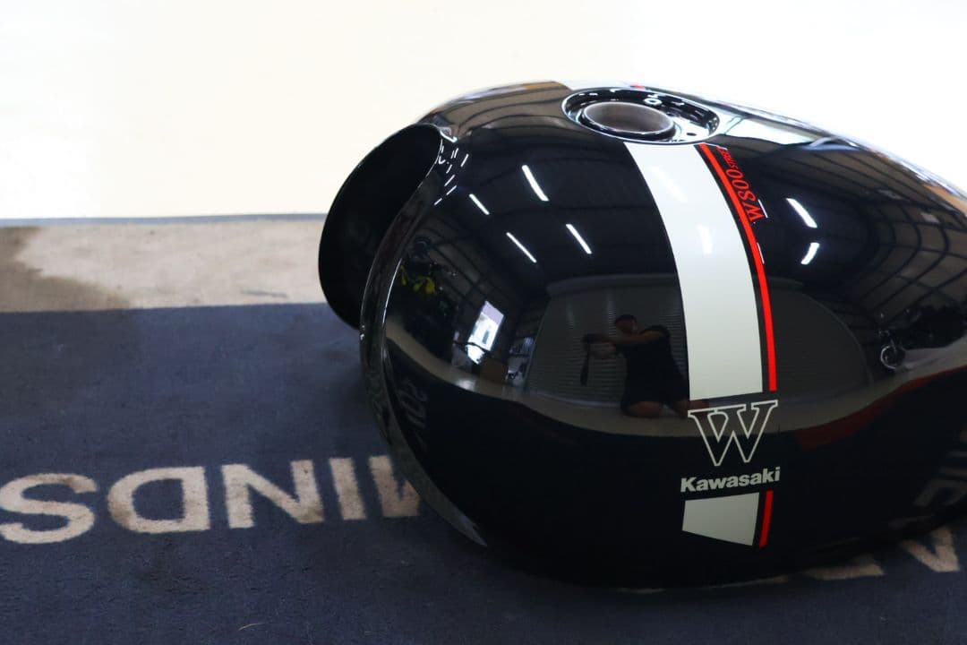 W800ストリート　純正燃料タンク　フューエルタンク