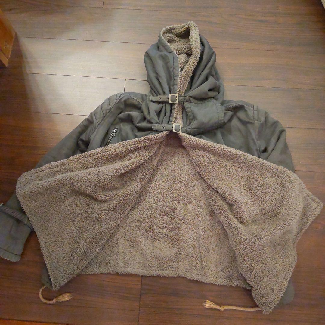 早い者勝ち!!お洒落で、形の綺麗なシェア―スピリットハーフコート