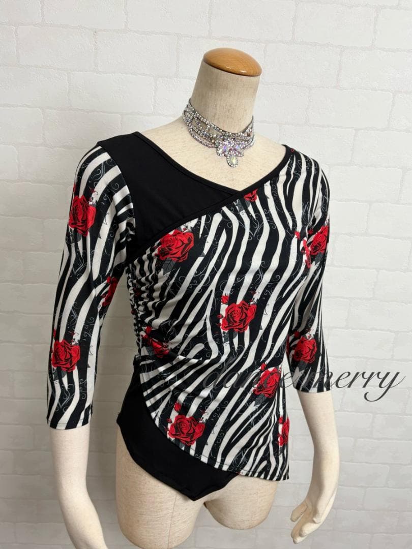 新品　社交ダンス　赤　黒　ベージュ　ツーピース　セットアップ　パーティ　2914