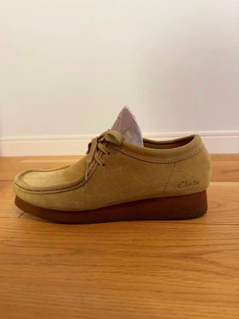 Clarks ワラビー ベージュ スエード　25cm