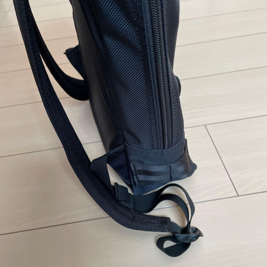 りょうた【美品】BRIEFING SQ PACK SL ディープシー