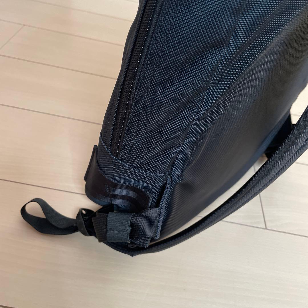 りょうた【美品】BRIEFING SQ PACK SL ディープシー