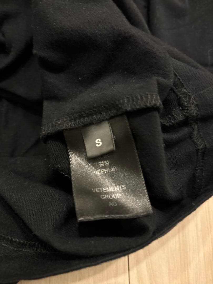 vetements ユニコーンプリント Tシャツ