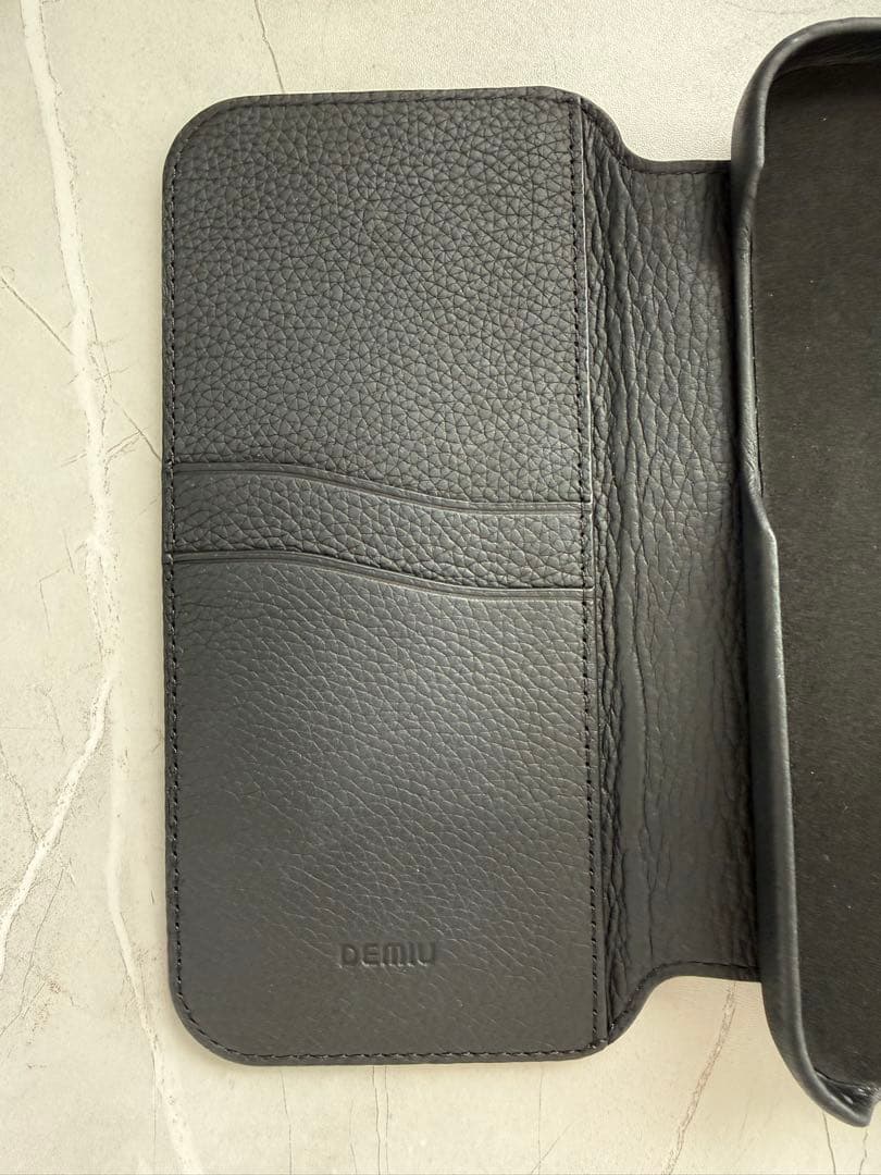 DEMIU BALLON Deux 黒 レザー iphone 16 ProMax