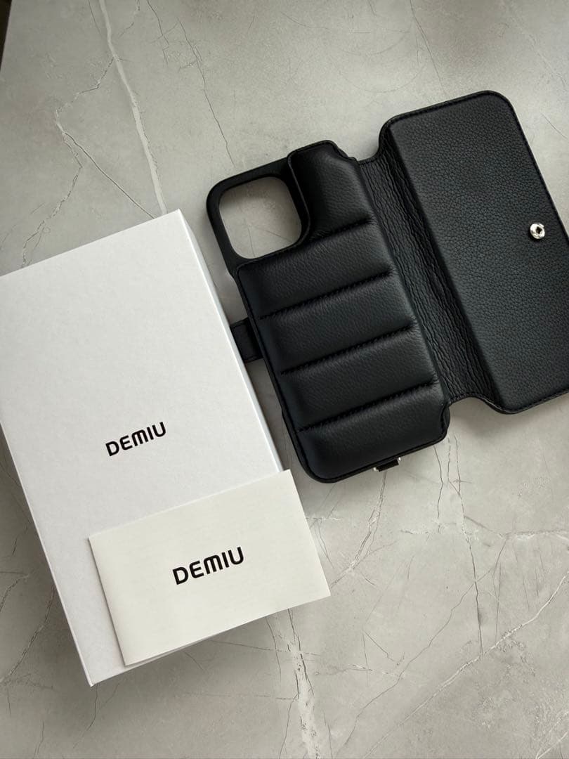 DEMIU BALLON Deux 黒 レザー iphone 16 ProMax