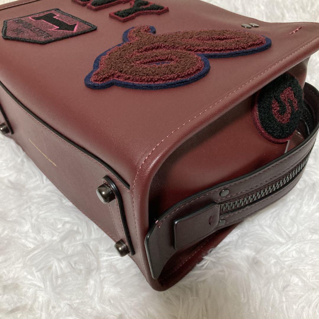 【美品】 COACH コーチ ローグ 25・ヴァーシティ パッチ CG214