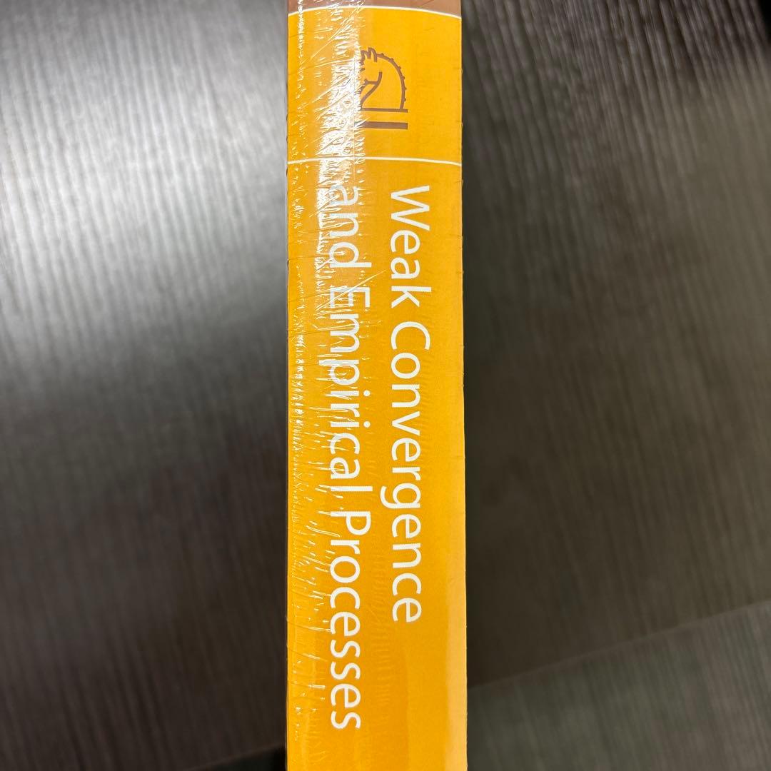 洋書 Weak Convergence and Empirical Processes