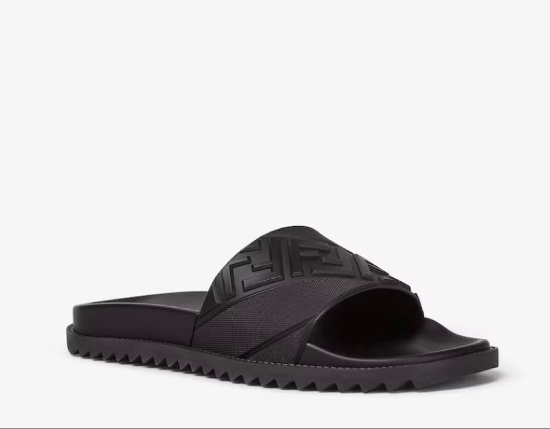 FENDI サイズ8 新品 ラバー サンダル 国内正規品 黒色