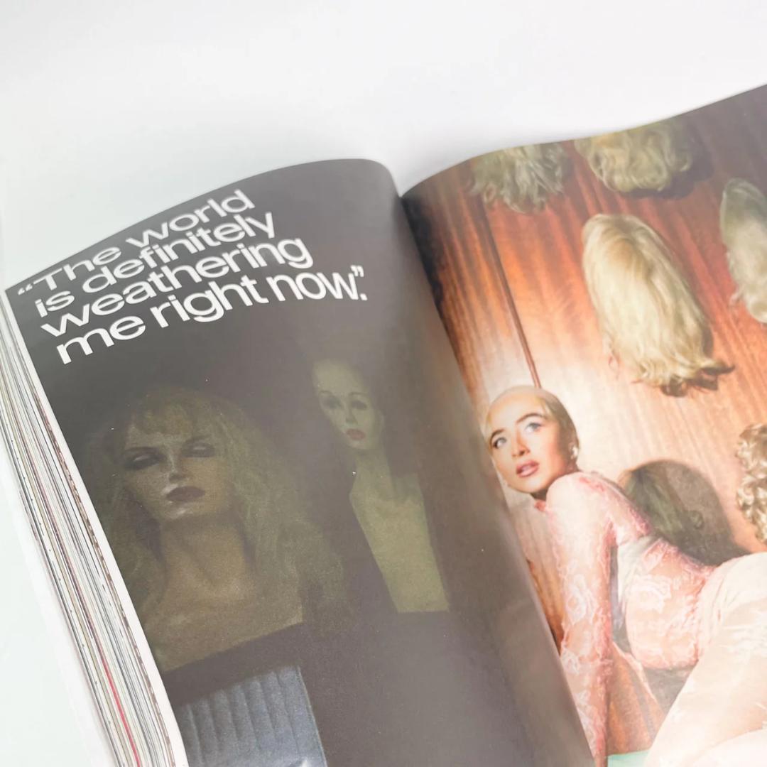 サブリナ・カーペンター★レア洋書：INTERVIEW #562