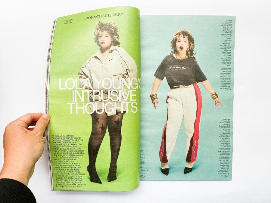 サブリナ・カーペンター★レア洋書：INTERVIEW #562