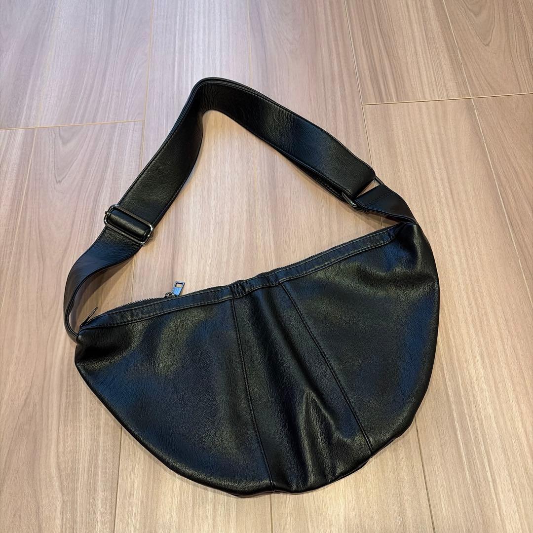 《OHOTORO》ショルダーバッグレザーblack