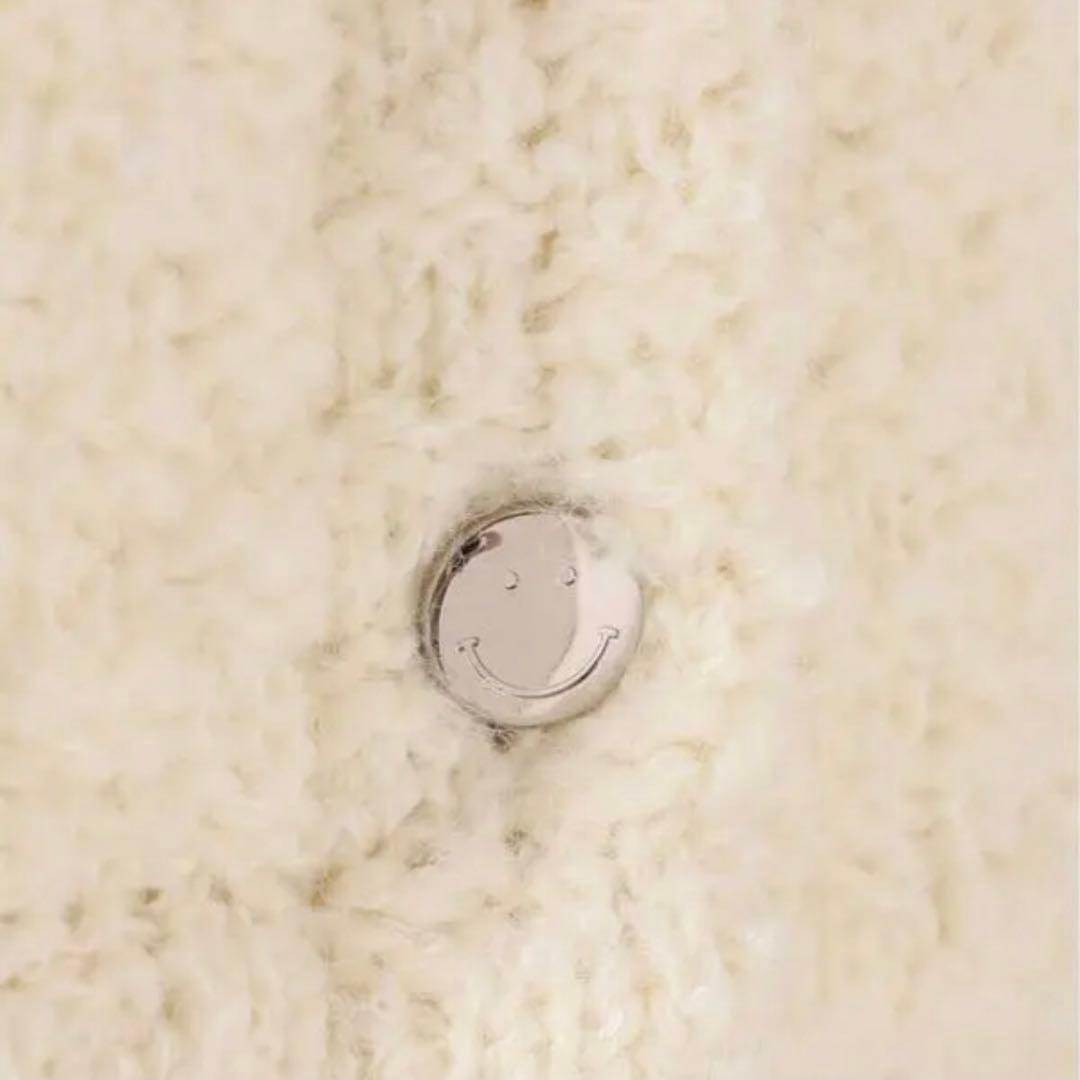 金ボタンツィーディジャケット