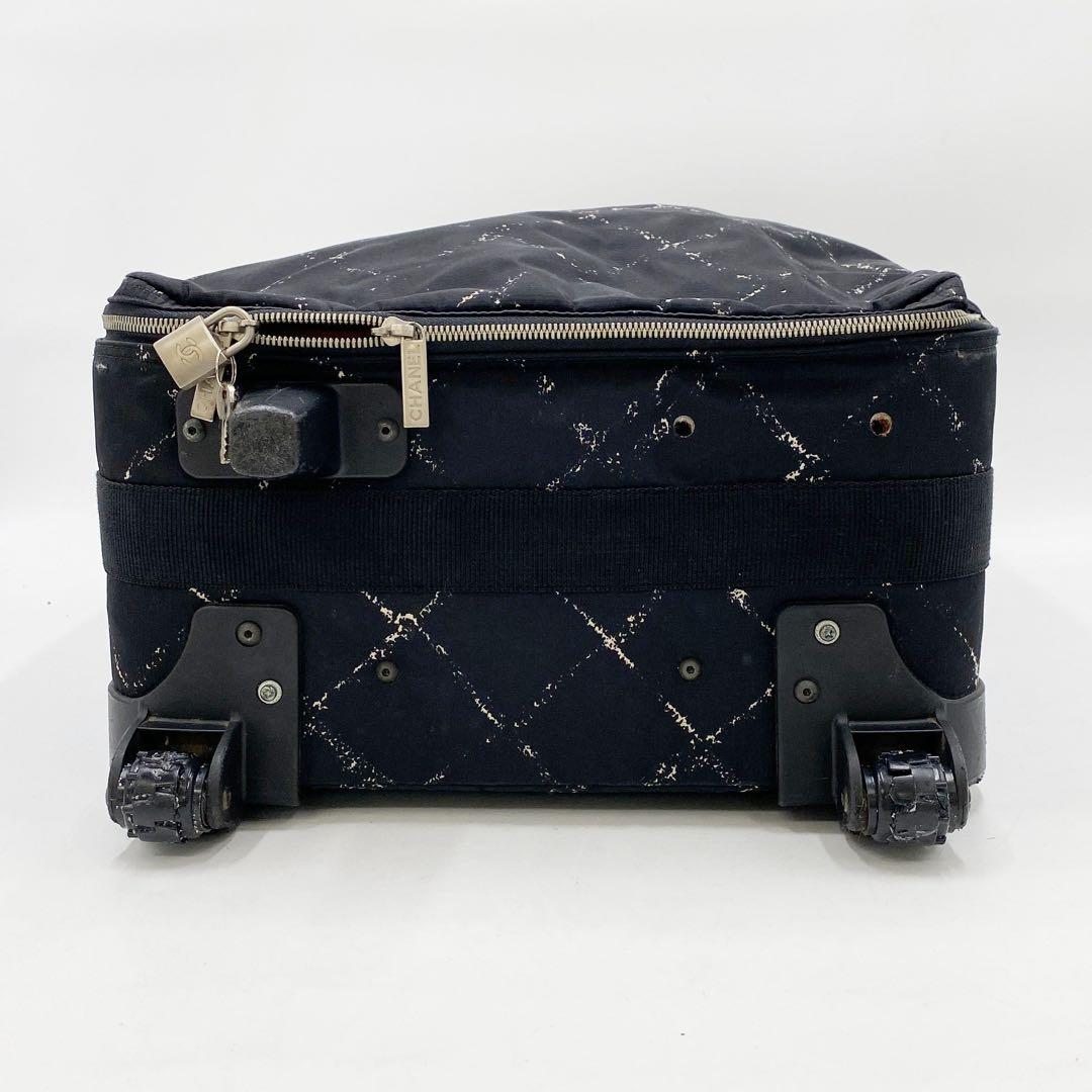CHANEL シャネル ブラック キャリーケース トラベルライン 5番台 カデナ