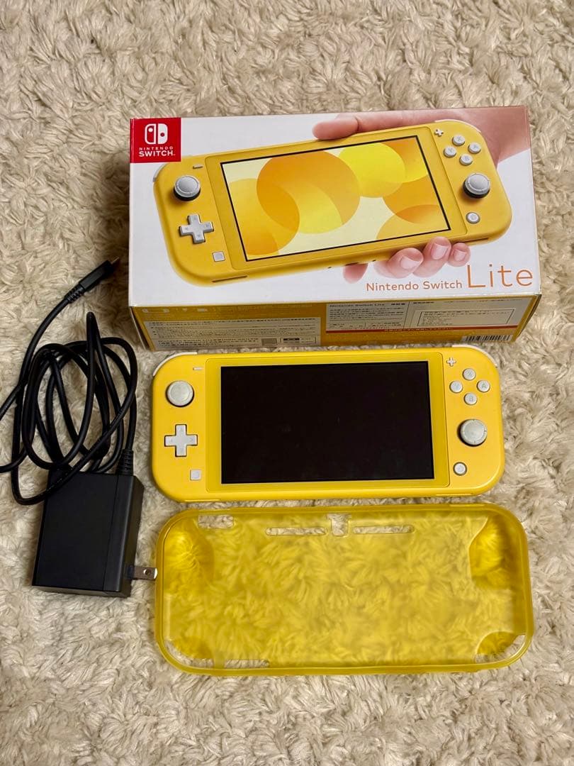 Nintendo Switch Lite イエロー 本体・箱・充電器・ケース付