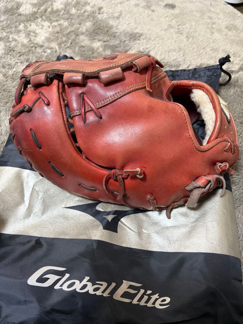 Global Elite 硬式グローブ レッド