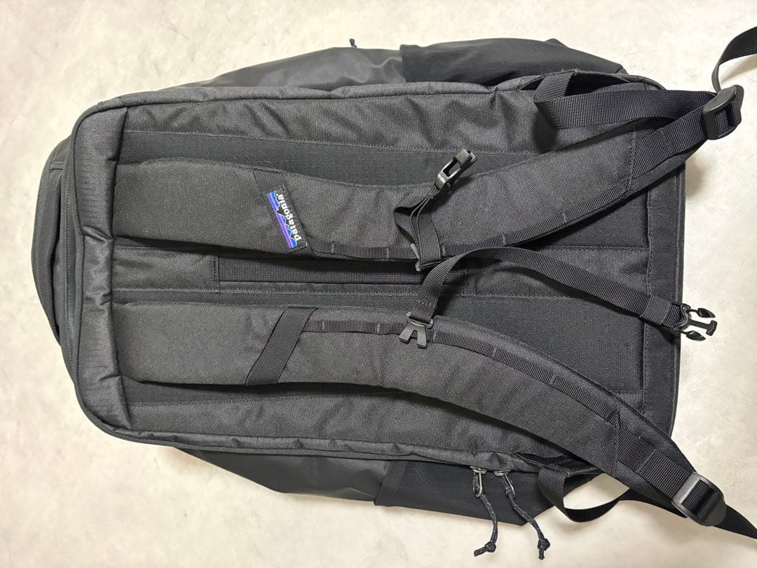 パー　パタゴニア　ブラックホールリュック　32L
