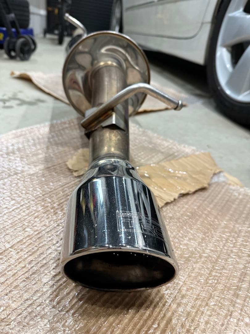 30プリウス 希少TRDハイレスポンスマフラー