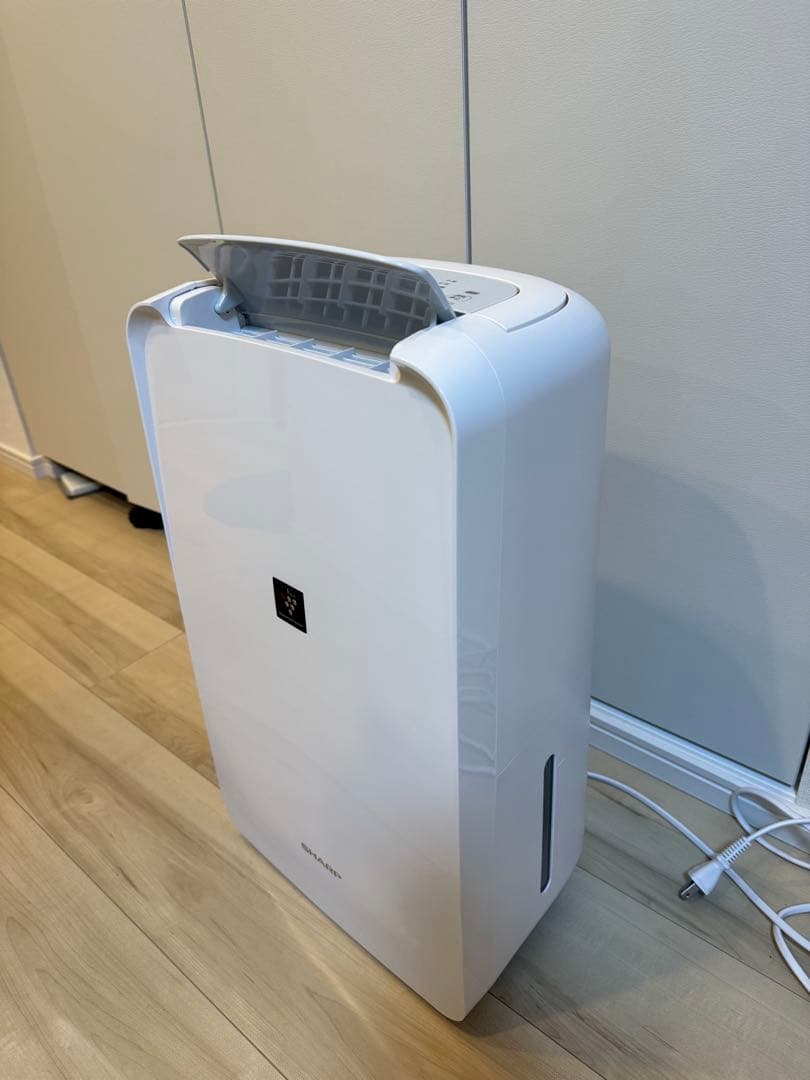 2023年製SHARP CV-R71-W 除湿機 ホワイト