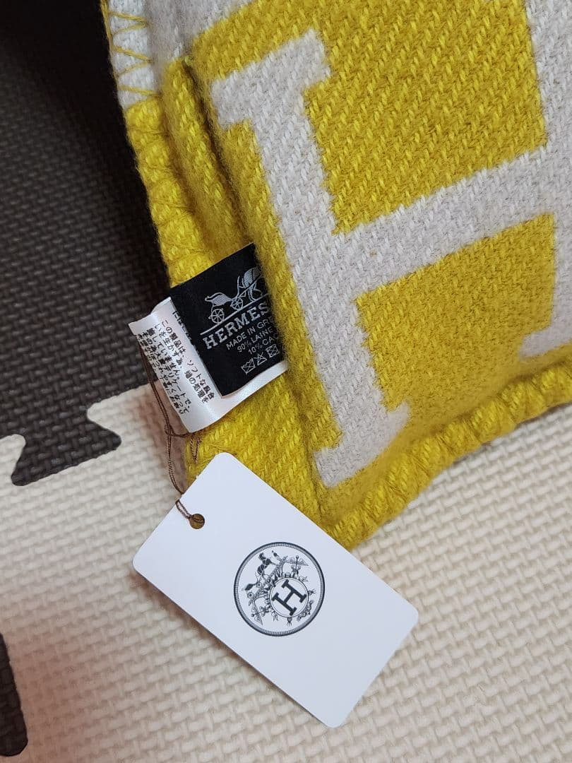 HERMES クッション【アヴァロンIII】PM