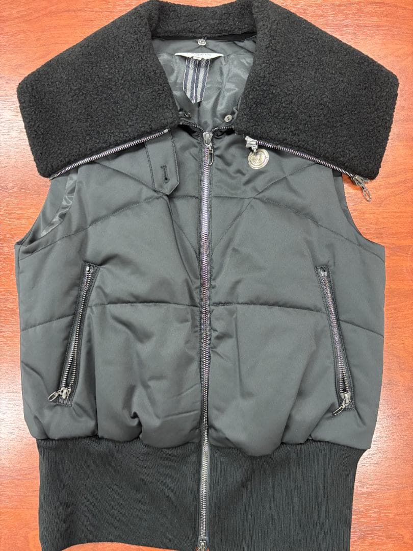 値下 ランバンスポール　中わたアウターベスト　38　ブラック　黒