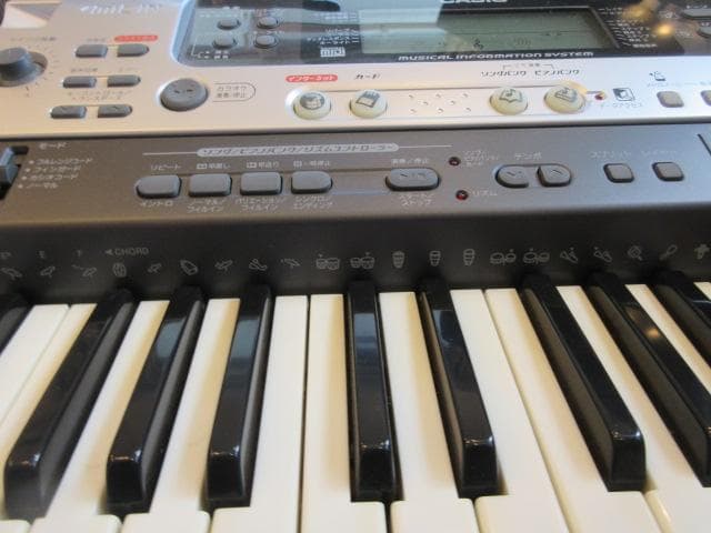 CASIO ｌＫ-301 BB キーボード　61鍵盤