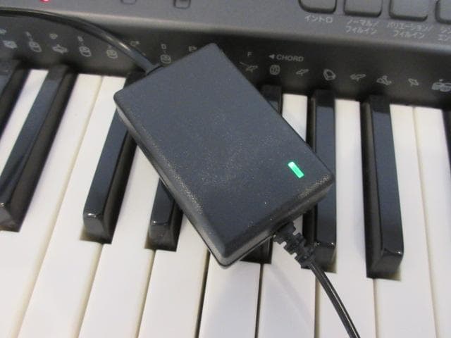 CASIO ｌＫ-301 BB キーボード　61鍵盤