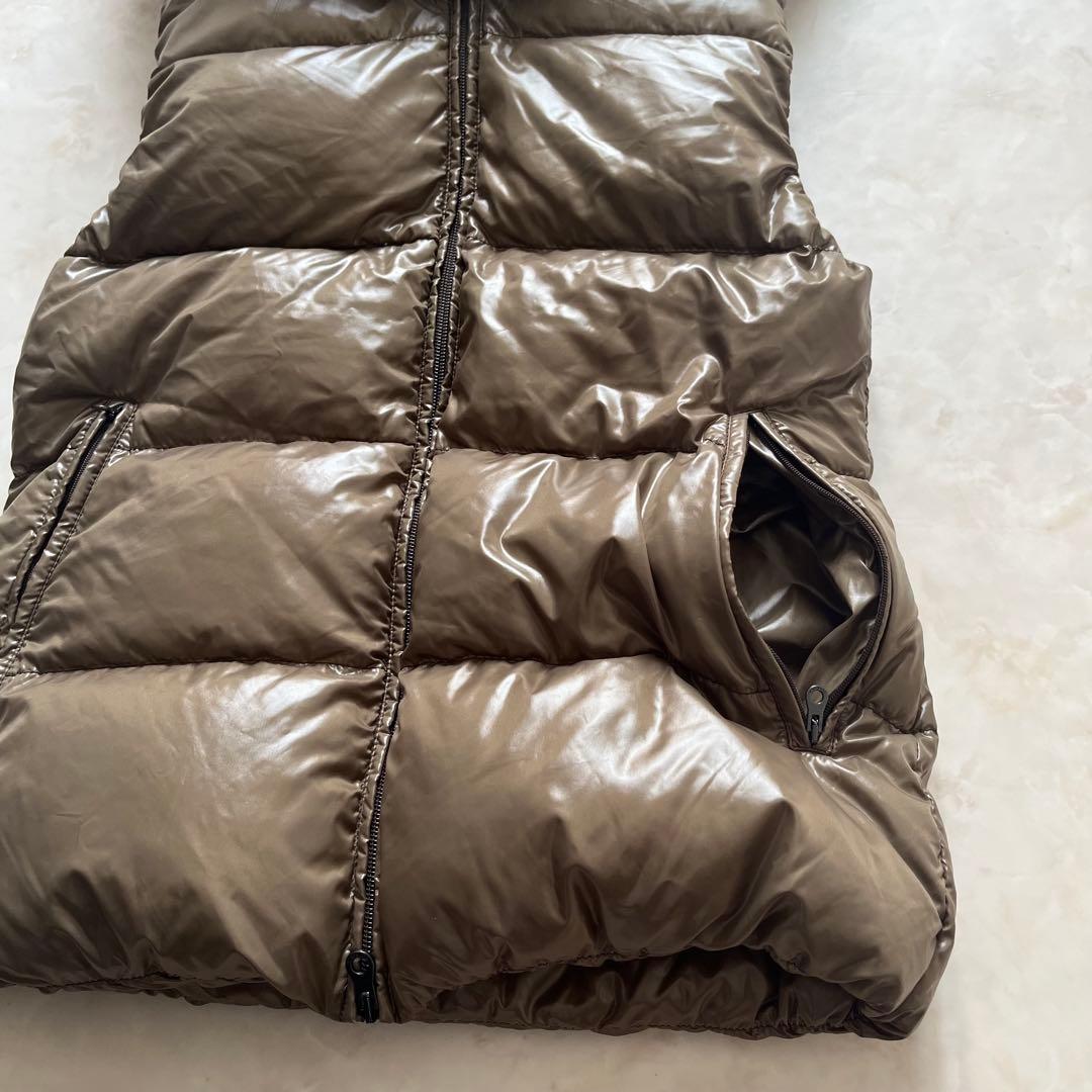 【新品未使用タグ付き】DUVETICA GOCCIA ダウンベスト